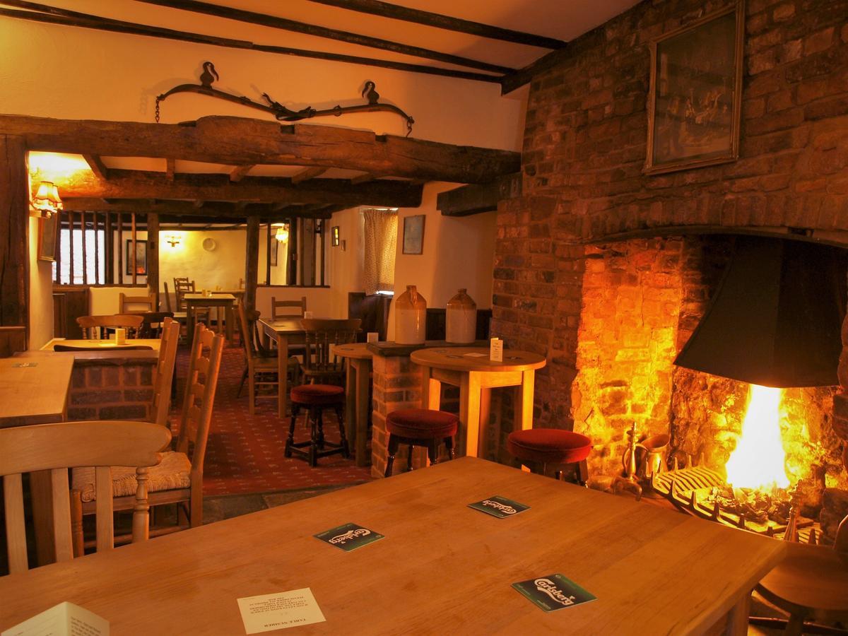 Red Lion Hotell Broadclyst Exteriör bild